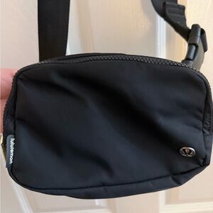 Lululemon Black Crossbody Bag/Fanny pack